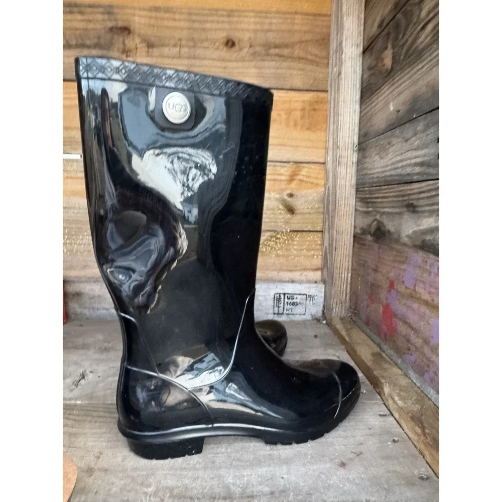 UGG WOMENS SIENNA MID CALF RAIN‎ BOOTS SIZE 9 BLACK